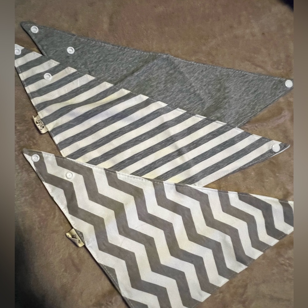3 pk bibs
